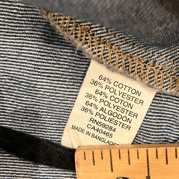 Large 10-12 years Blue Jean Jacket with butterfly motif on buttons - Picture 12 of 15